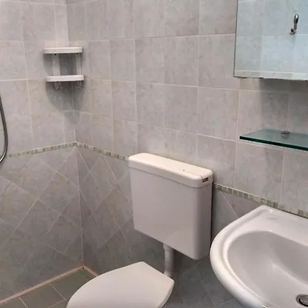 Διαμέρισμα Functional Flat With Terrace For A Relaxing *