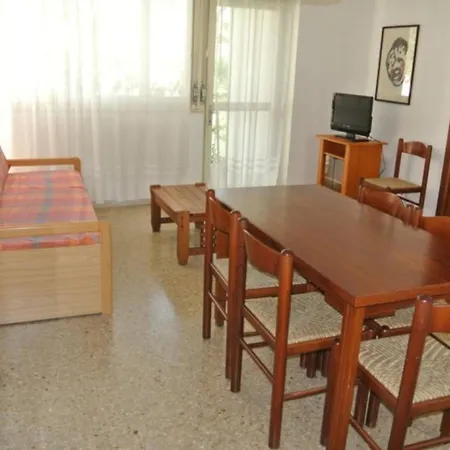 Functional Flat With Terrace For A Relaxing *