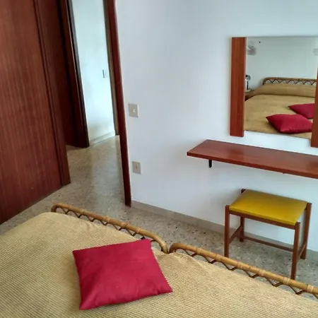 Functional Flat With Terrace For A Relaxing *